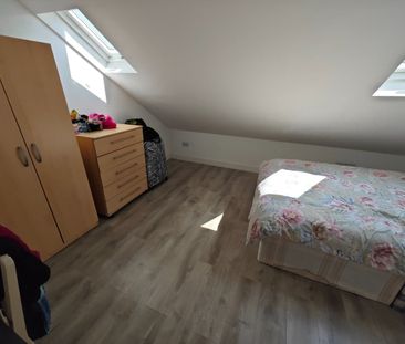 Room in a Shared House, Woodside Gardens, N17 - Photo 2
