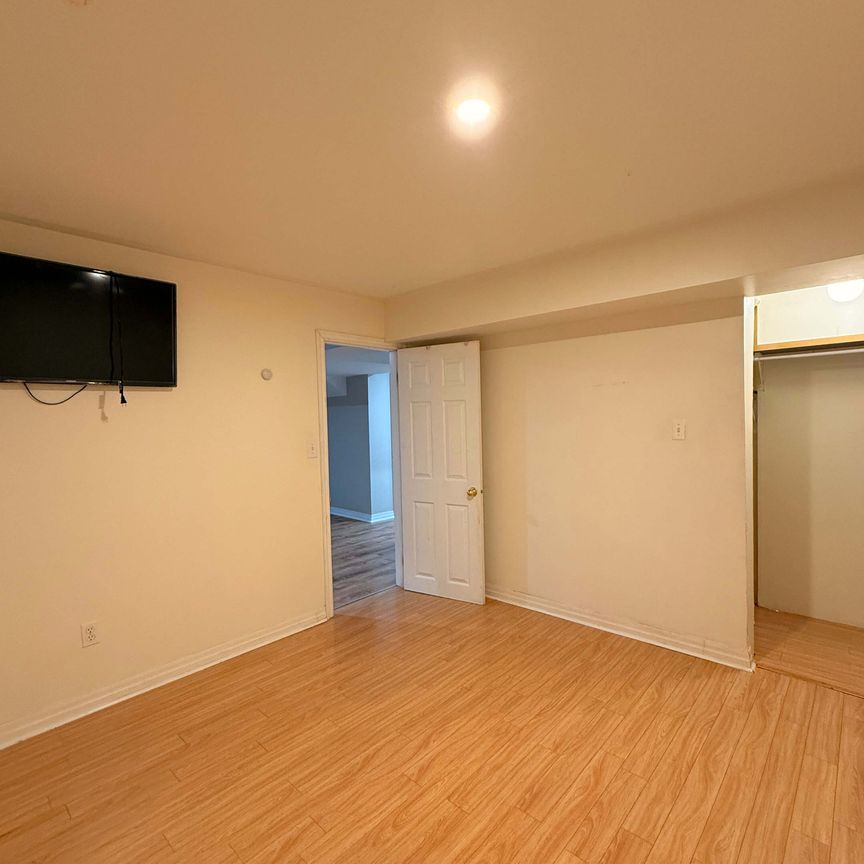 For Lease - 294 Wildberry Crescent Unit# Bsmt, Vaughan, Ontario - Photo 1