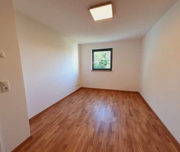 // Blick ins Grüne! // Wohnen im Zentrum Nord im Hinterhaus! // Bez... - Foto 1