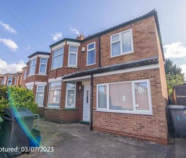 8 Ambleside Avenue - Photo 1