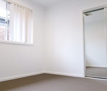 Refreshed Modern Single Level - Photo 4