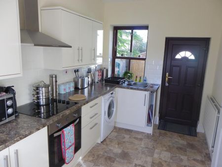 2 bedroom detached house to rent - Photo 5