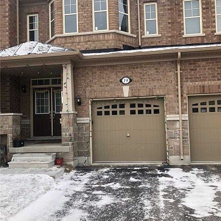 For Lease - 19 Pearman Crescent, Brampton, Ontario - Photo 1