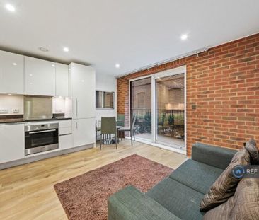 1 bedroom flat to rent - Photo 3