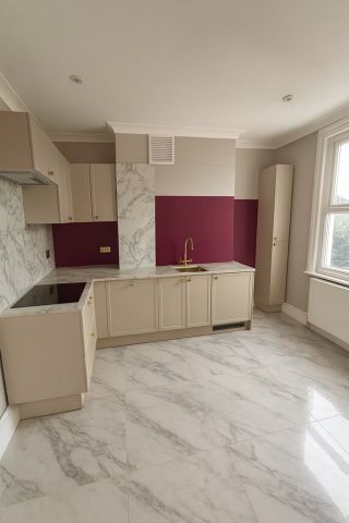 Room in a Shared House, Quadrant Road, CR7 - Photo 5