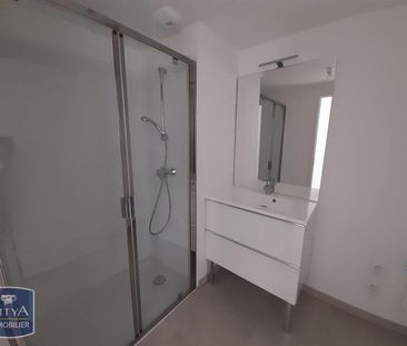 Location Appartement 4 pièces 89m² LUYNES 80ème - Photo 6