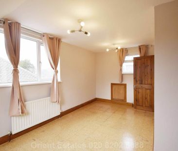 5 bedroom bungalow to rent - Photo 3