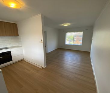 14 / 8 Anzac St, Carnegie - Photo 3