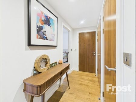 Station Road, Gerrards Cross, Buckinghamshire,SL9 - Photo 4