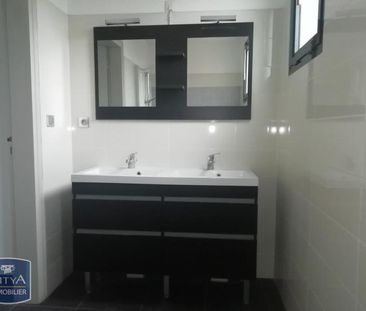 Location Appartement 3 pièces 61m² ST PIERRE 97410 - Photo 5