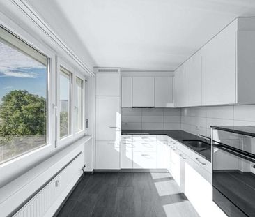 Living in a family-friendly environment - Photo 1