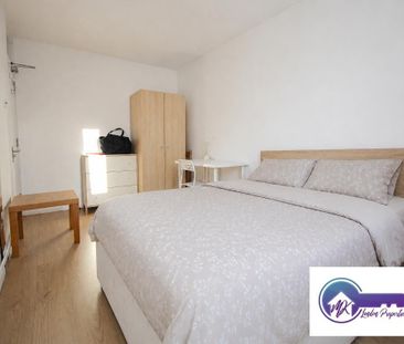 1 Bedroom Room in Flat Share To Rent - Photo 4