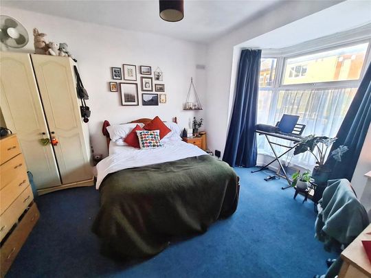 5 bedroom house to rent - Photo 1