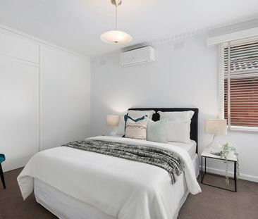 Lovely Two Bedroom Unit in Good Location! - Photo 5