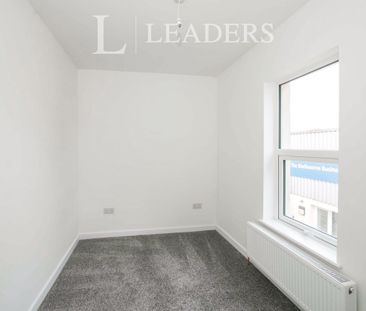 2 bedroom apartment to rent Shelbourne Road, Bournemouth, BH8 - Photo 3