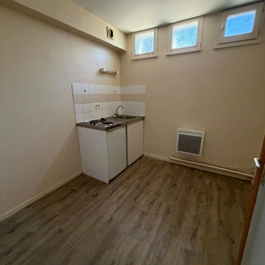 Beau T1 de 35m² – Proche Faculté de Médecine – Location – BEGIP - Photo 1