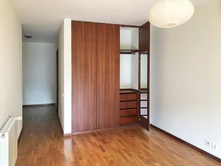 Matosinhos - Arrendamento Apartamento T2 com jardim privativo de 100 m2 - Photo 2