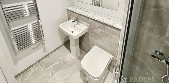 apartment to rent Castle Street, Luton, Bedfordshire, LU1 - Photo 2