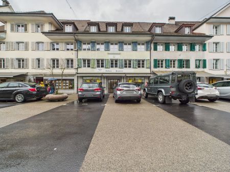 Generous 3-room apartment with historic charm in the heart of Willisau - Photo 5