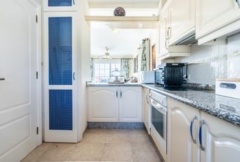 Apartamento con terraza y vistas en Los Cristianos – 0067-04600