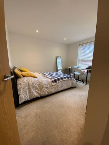 2 Bed Flat, Black Prince Rd, SE11 - Photo 5