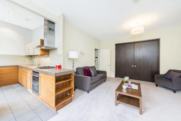 1 bedroom flat to rent - Photo 1