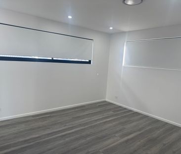 Luxurious 5 Bedroom Dream Home - Photo 2