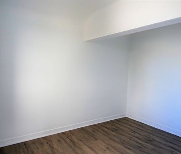 A Louer - La Chapelle Des Marais Centre - Maison 3 Ch 660€ Cc - Photo 2
