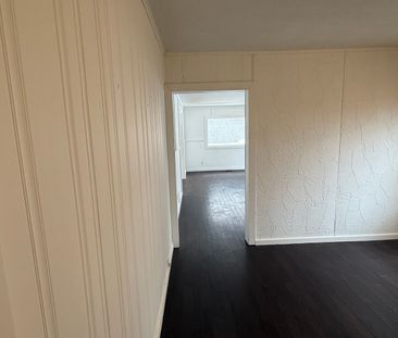 For Lease - 1551 19th Avenue, Richmond Hill, Ontario - Photo 3