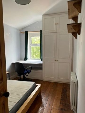 St. Nicholas Road, St. Pauls - Photo 5