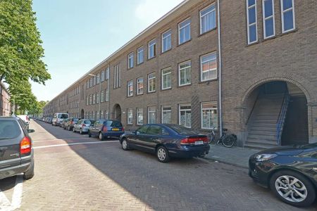 Appartement Van Ruysbroekstraat 252, La Haye - À louer - Photo 2
