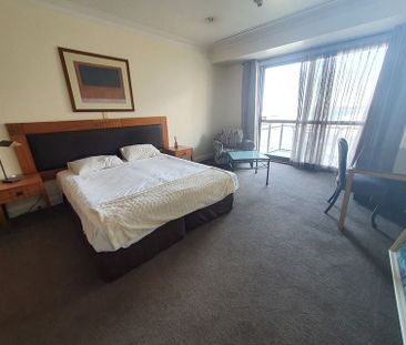 The Heritage Tower : 1 studio apartment w/ balcony - Photo 3