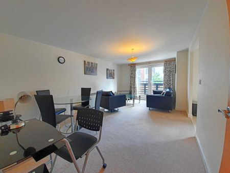 2 bedroom apartment to rent - Photo 2