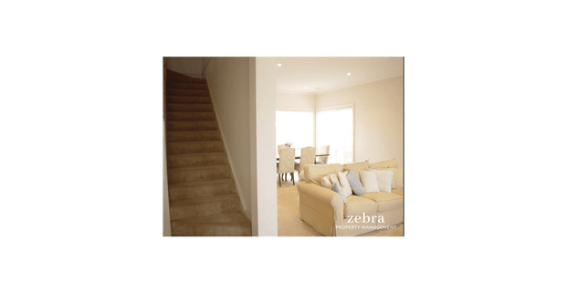 Spacious Double-Storey Townhouse in Peaceful Baltusrol Estate - Photo 1