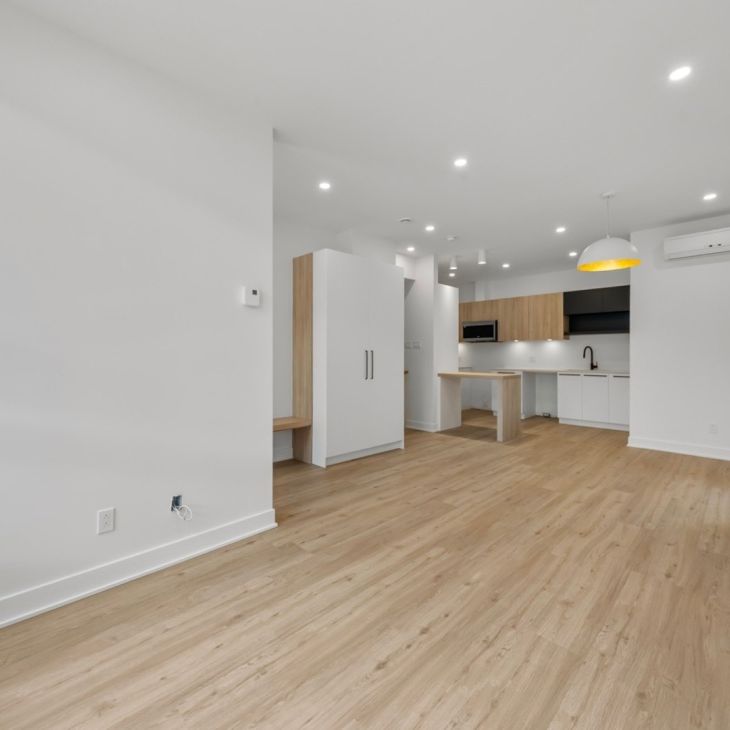 Appartement à louer - Montréal (Ahuntsic-Cartierville) (Ahuntsic Ouest) Appartement à louer - Montréal (Ahuntsic-Cartierville) (Ahuntsic Ouest) - Photo 1