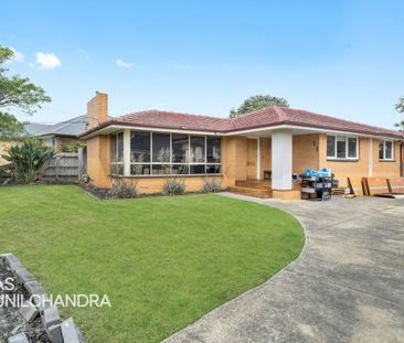 10 Bertrand Avenue, Mulgrave, Vic 3170 - Photo 5