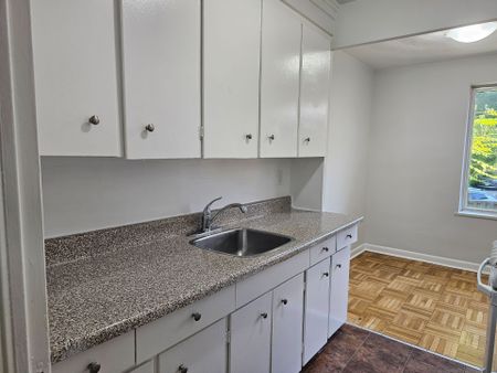 For Lease - 20 Cosburn Avenue Unit# 207, Toronto, Ontario - Photo 3