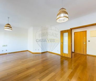 Apartment T2 in Odivelas, Odivelas - Photo 2