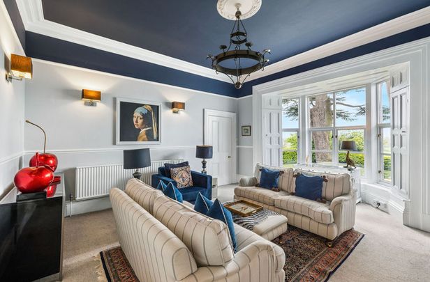 Shrewsbury - Photo 1