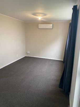 Charming 2BR Unit in Milson! Freshly renovated - Photo 1