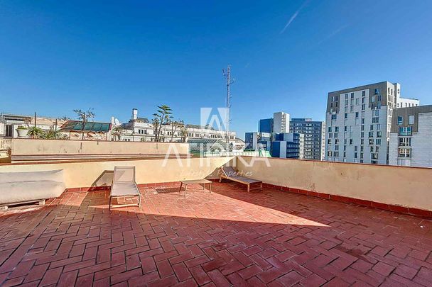 Ático en alquiler temporal con terraza de 80m² cerca del Parc de la Ciutadella, Barcelona - Photo 1