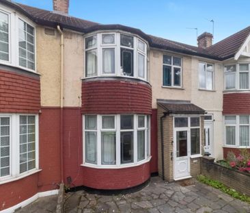 Room in a Shared House, Downhills Way, N17 - Photo 5