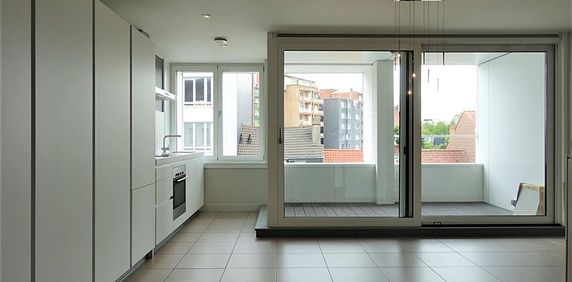 Stijlvol appartement met autostaanplaats te huur aan station Gent - Foto 2