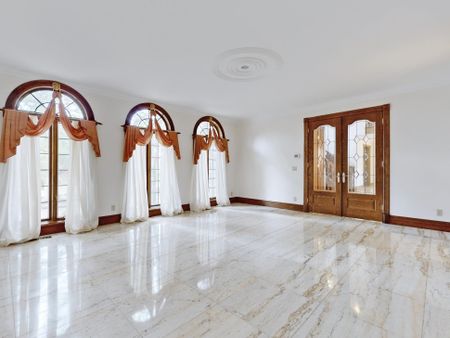 For Lease - 25 Quail Run Boulevard, Vaughan, Ontario - Photo 3