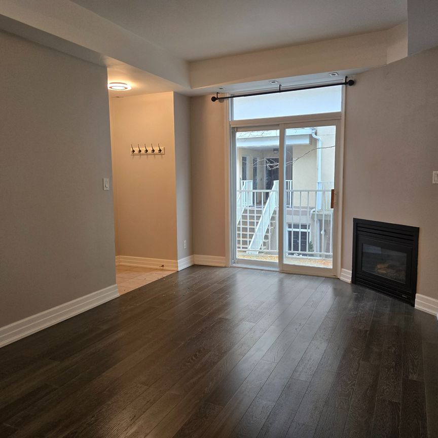 For Lease - 28 Stadium Road Unit# 239, Toronto, Ontario - Photo 1
