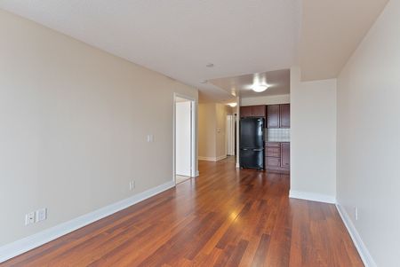 For Lease - 135 Village Green Square Unit# 3916, Toronto, Ontario - Photo 3