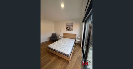 Modern Studio - Fully Furnished Studio Rooms - ALL Utilities Included - Photo 3