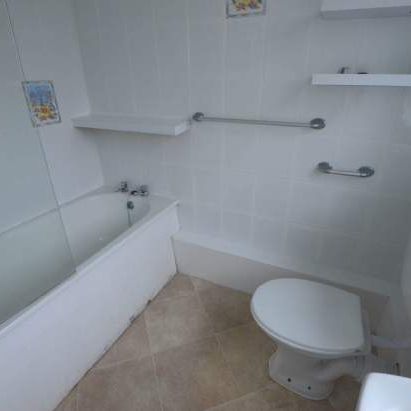 1 bedroom property to rent in Chichester - Photo 1