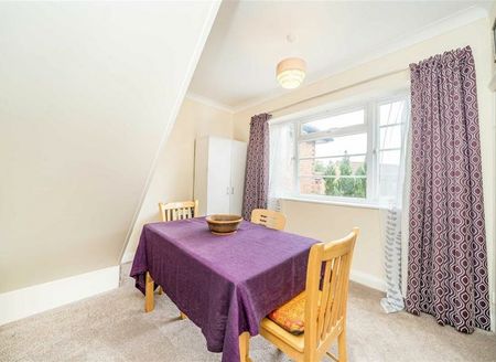 Kingston Close - Photo 2