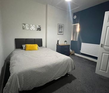 Room in a Shared House, Stanley Street, L7 - Photo 3